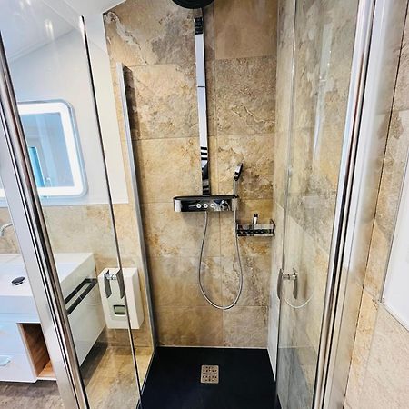 Apartmán Haus Helga Hof bei Salzburg Exteriér fotografie