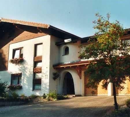 Apartmán Haus Helga Hof bei Salzburg Exteriér fotografie